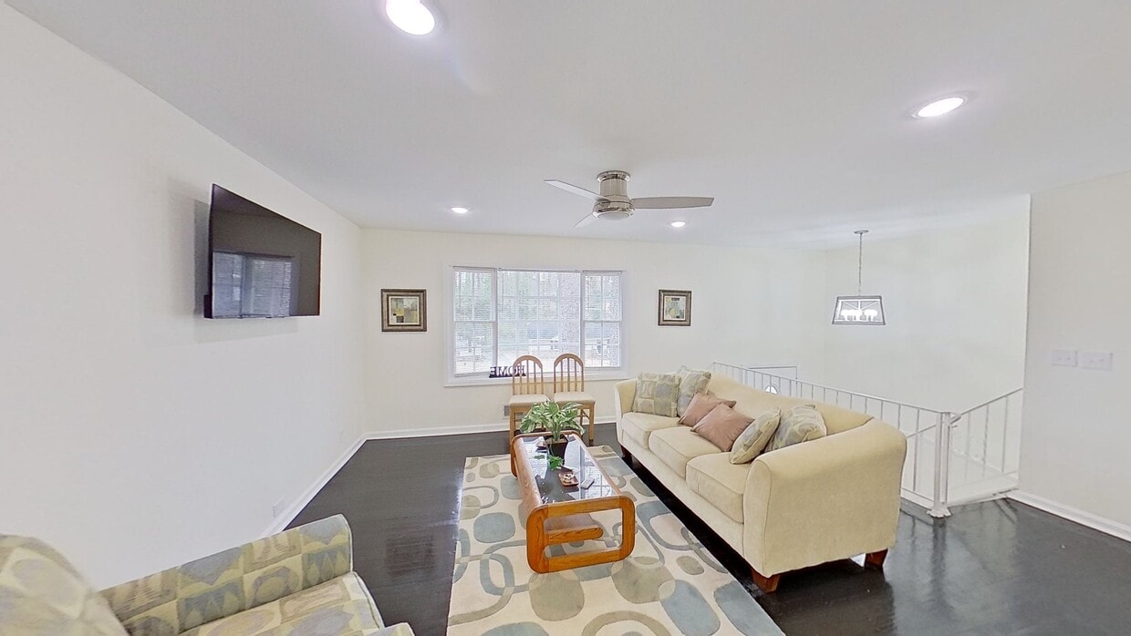 Photo - 4092 Lindsey Dr House
