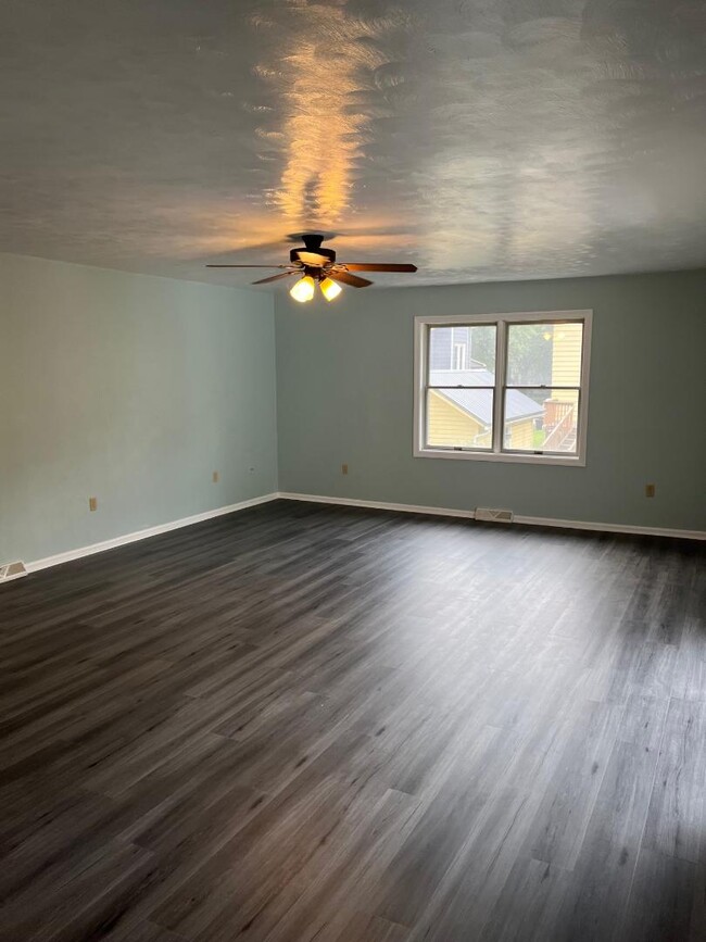 Photo - 523 Terrace St