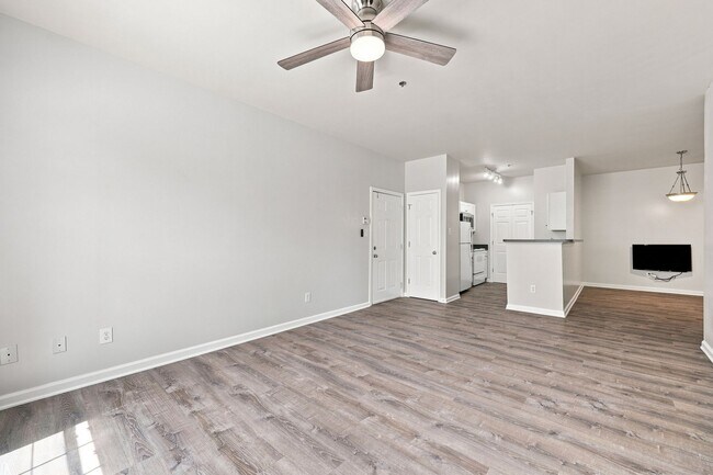 270 Riverbend Dr