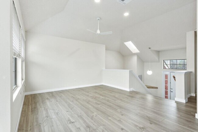 Photo - 8609 Ephraim Road