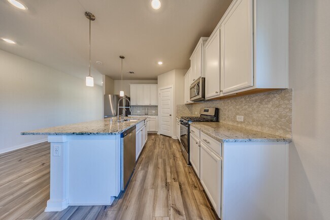 Photo - 12930 Royal Ann Wy