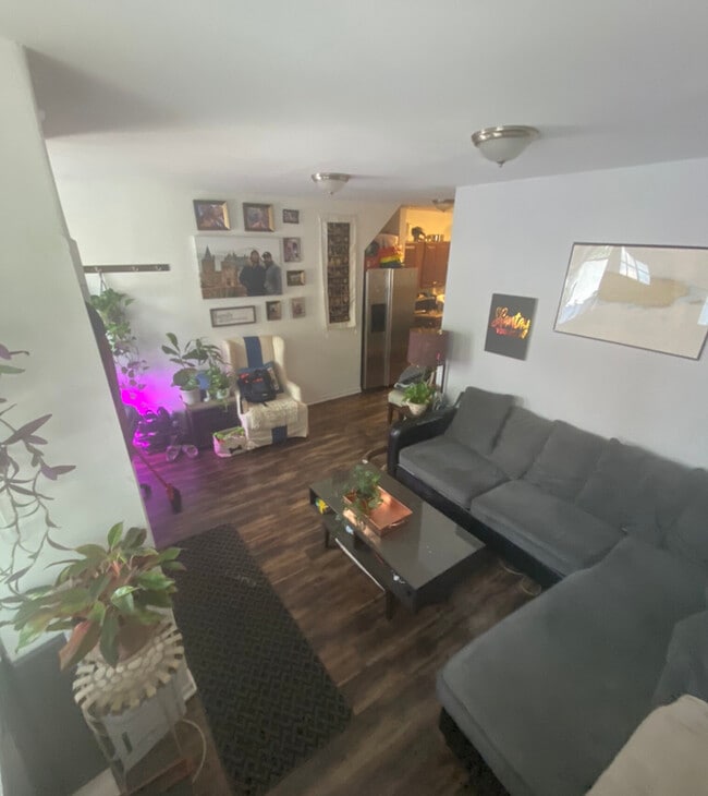 Photo - 1014 W 19th St