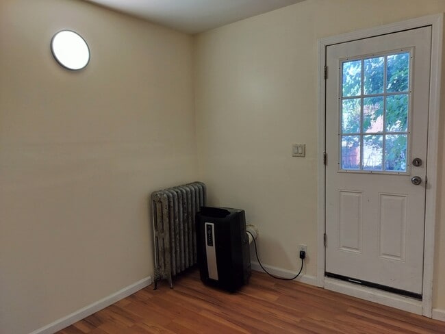 Photo - 148 Hamilton Ave