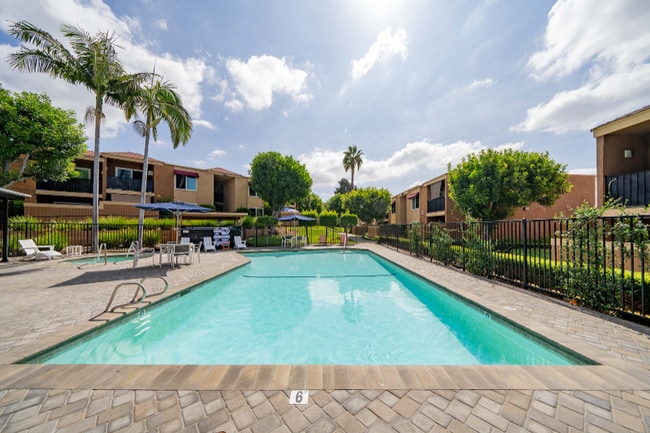 Photo - 1440 Oak Dr Unit A9