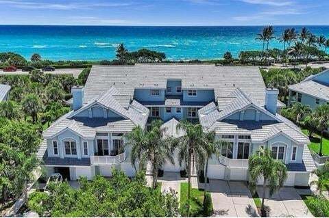 Photo - 602 Mainsail Cir House