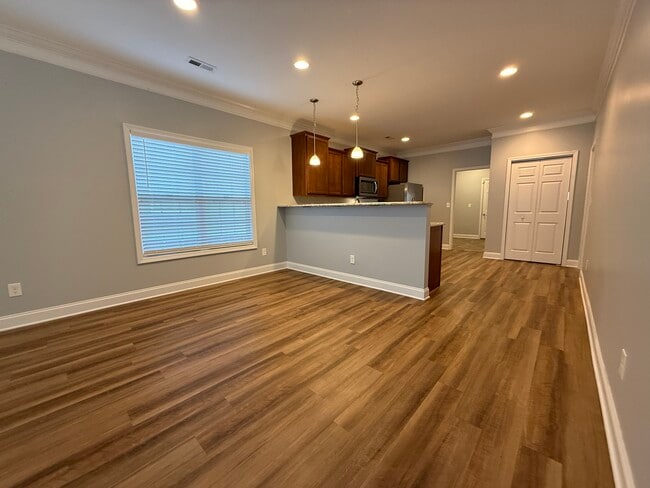 Photo - 145 Hardinberry St