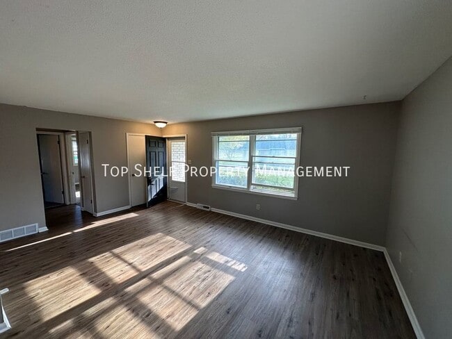 Photo - 3810 SW 12th St Unit 2