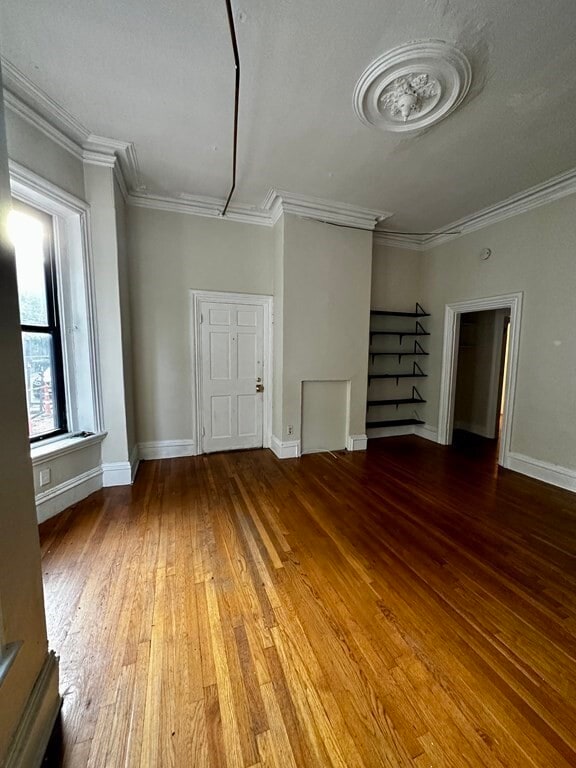Photo - 179 Harvard St Unidad 1