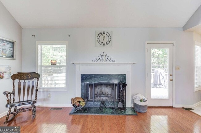 Photo - 3314 Banks Mountain Dr