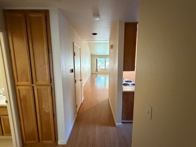 Photo - North Davis Charming 2 Bed 1 Bath - Available August 2026