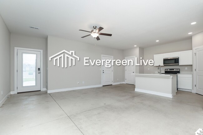 Photo - 221 Northern Ct