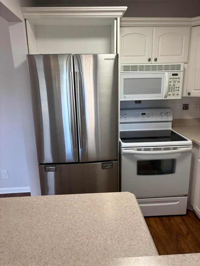 Building Photo - 311 Andover M