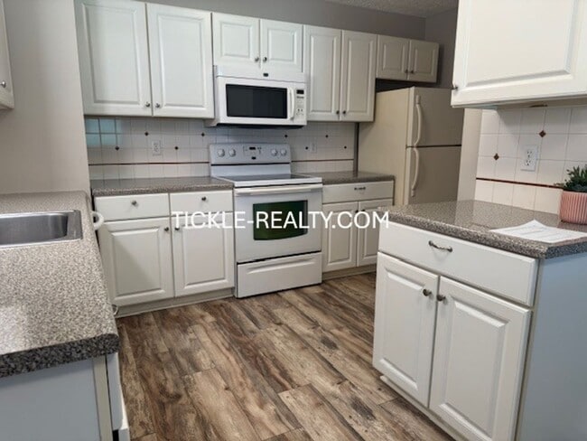 Photo - 1 Bedroom Condo in Fairport