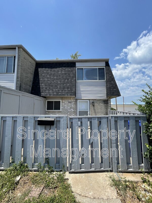 Building Photo - 202 Jason Dr Rental
