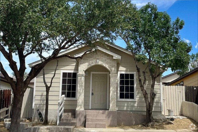 Building Photo - 355 Ocean Dr Rental