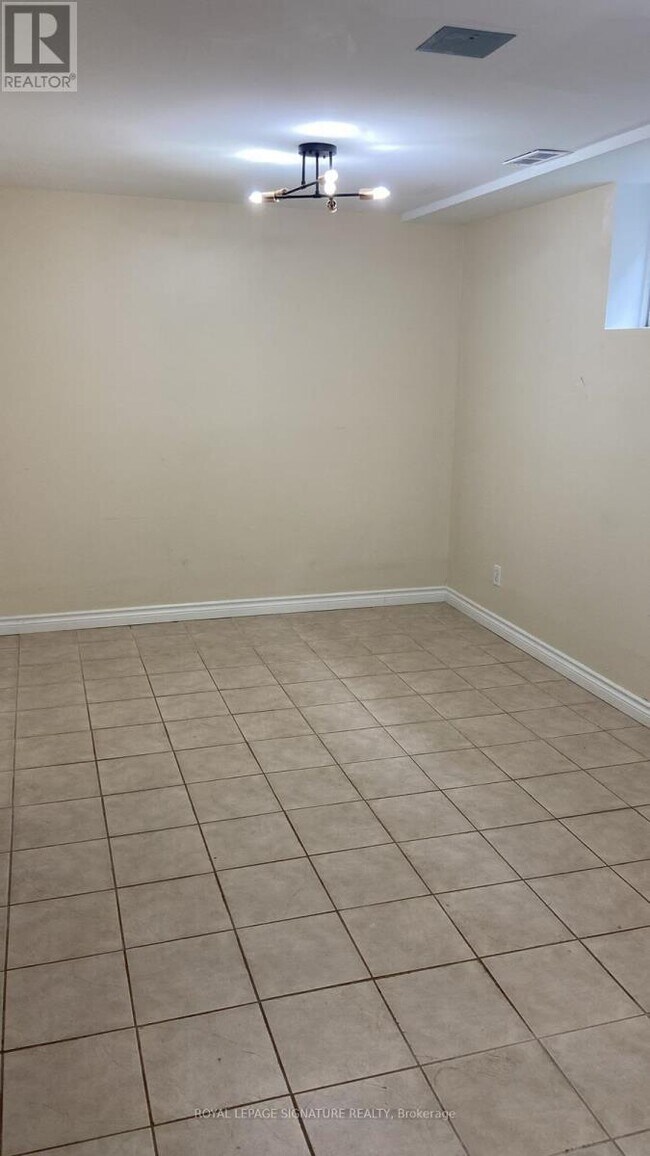 Photo - 276 Vansickle Rd