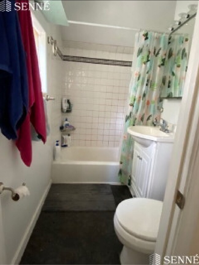 Photo - 250 Broadway Unit 3