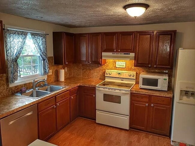 7109 Upper Mills Cir