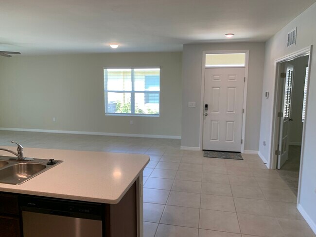 Photo - 25129 E Lenox Cir