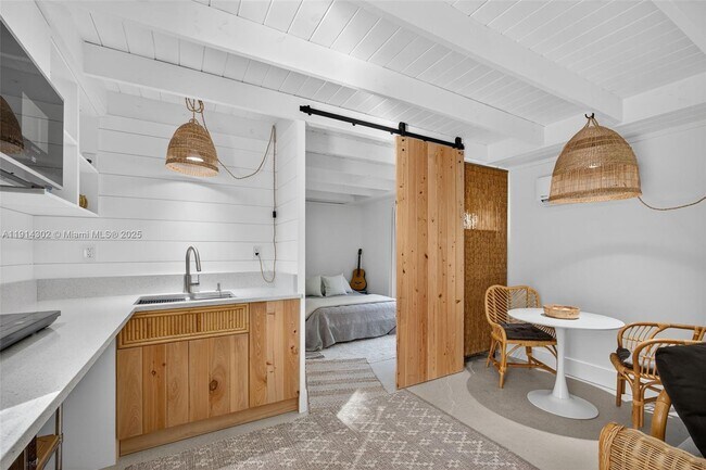 Photo - 11324 Palm Tree Ln Casa