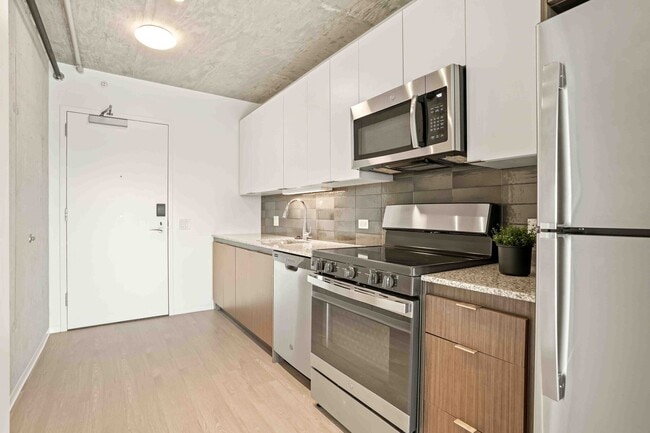 Photo - 2105 S Wabash Ave Unit 1113