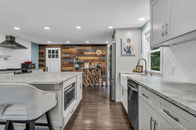 Photo - 32 Twin Bridge Rd