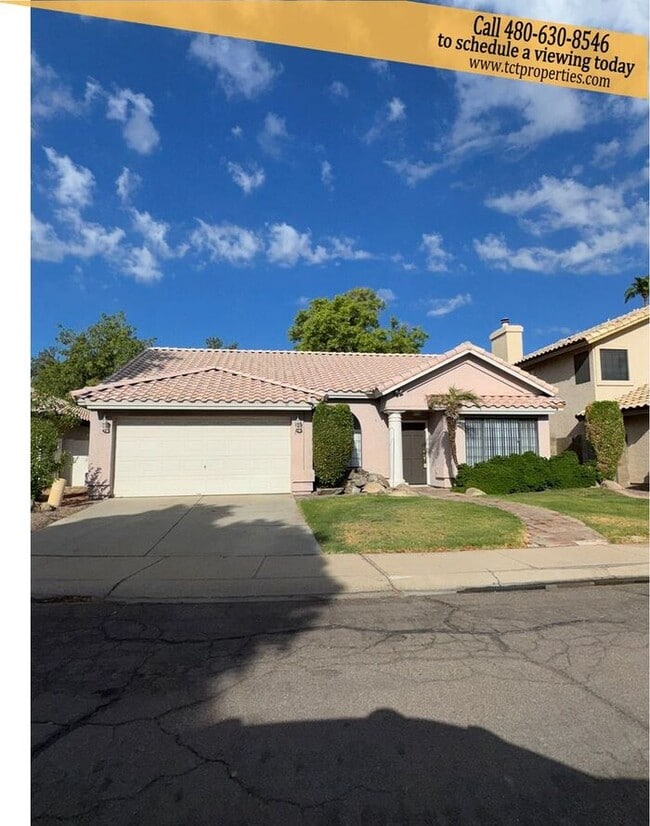 Building Photo - Great Home In Val Vista Lakes!