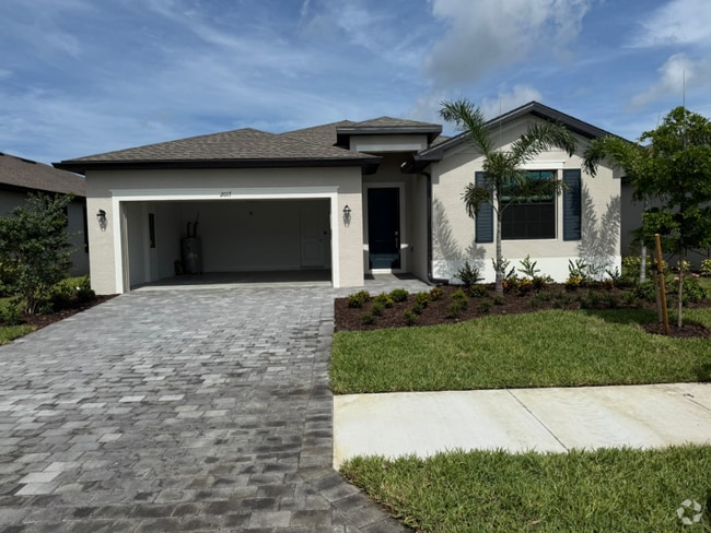 Building Photo - 2017 Gardenia Ave Rental