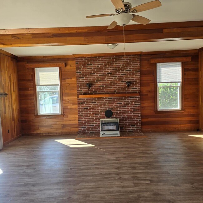 Photo - 29093 Arlington Rd