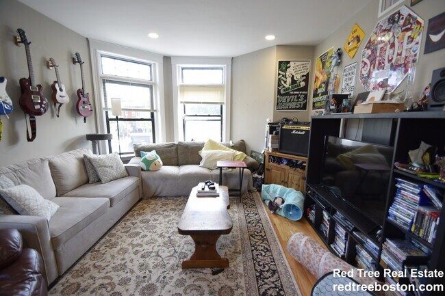 Photo - 1914 Beacon St Unidad 2