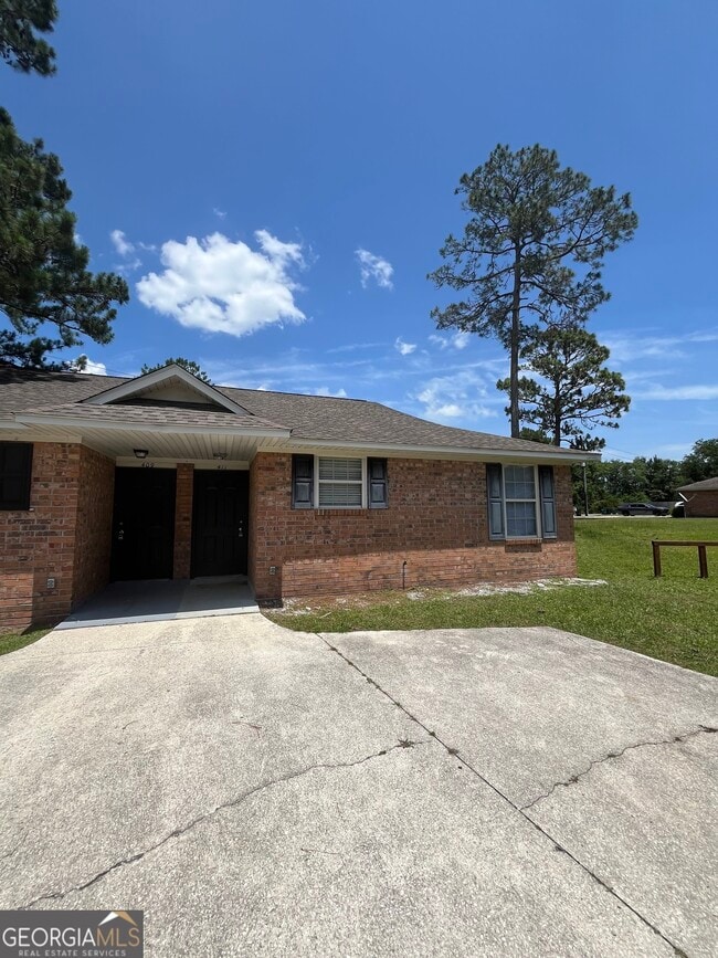 Photo - 411 Baltic Ct Townhome
