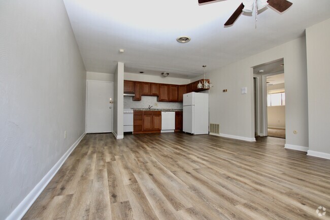 Building Photo - LAUREL GARDENS Rental