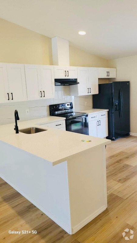 Building Photo - 640 SE 13th Ave Unit 640 Rental