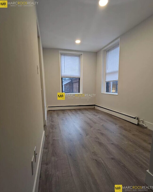 55 Joy St Unit 4