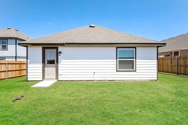 1810 Crimson Lake Blvd