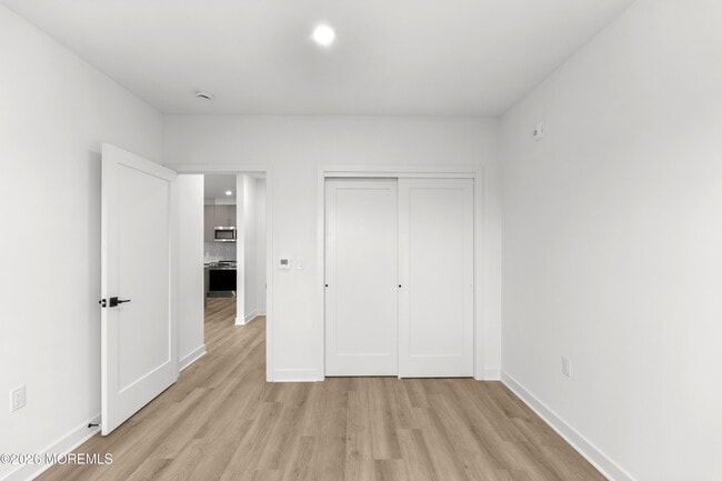 Photo - 180 Morris Ave Unit 304