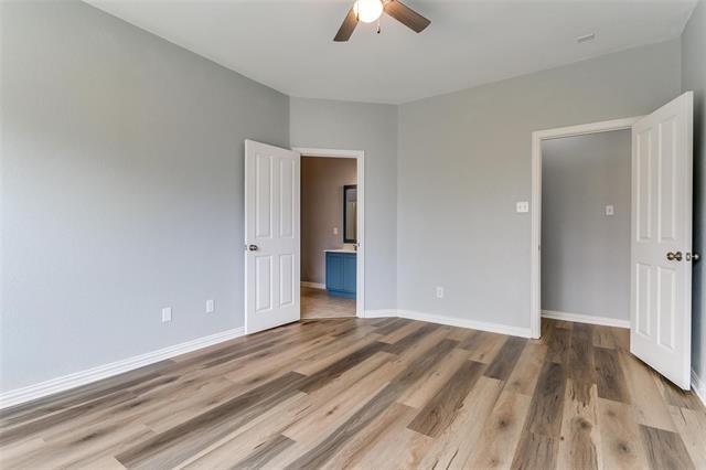 Photo - 815 Creekside Dr