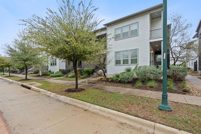 Photo - 4211 Berkman Dr