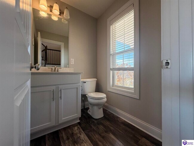 Photo - 112 McClendon Hills Ln