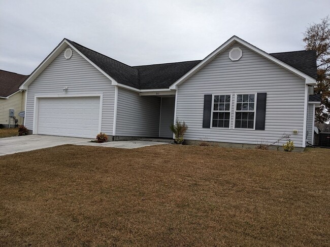Building Photo - Escoba Bay Neighborhood 3 Bedroom Home