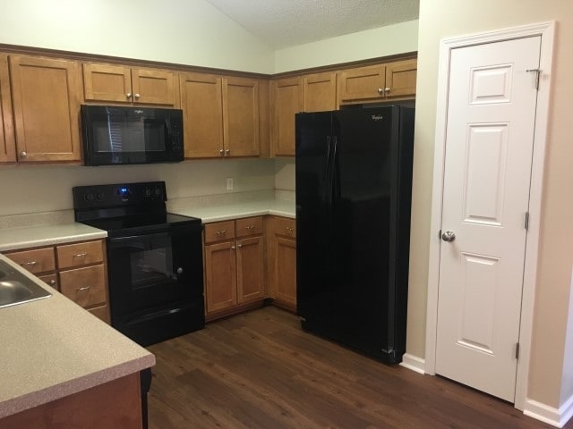 Photo - 147 Arbor Village Dr