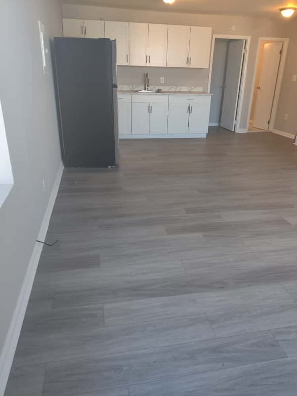 Photo - 1004 S 52nd St