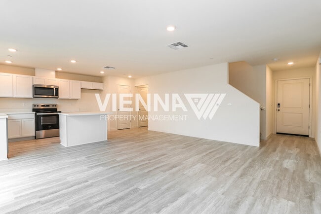 Photo - BRAND NEW West Roseville Solar home for rent!