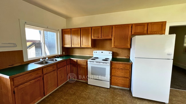 Photo - SW 1st Triplex Unit 727 SW 1st St #2