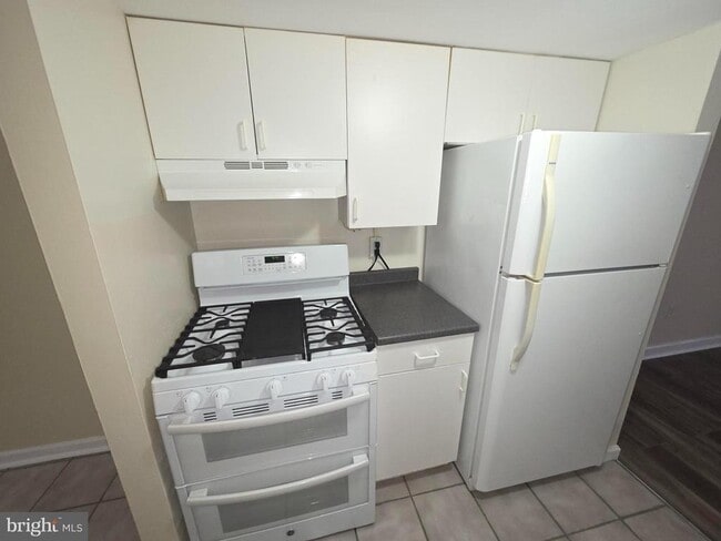 Photo - 5407 Fallriver Row Ct