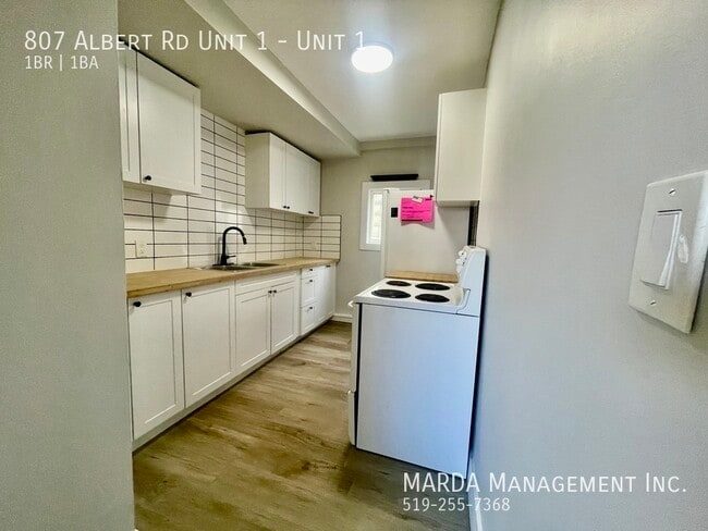 Photo - COZY 1-BEDROOM/1BATH MAIN FLOOR APARTMENT -ALL INCLUSIVE Unit 1