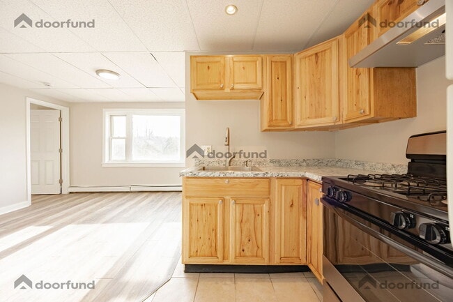 Photo - 4 Balloon Landing