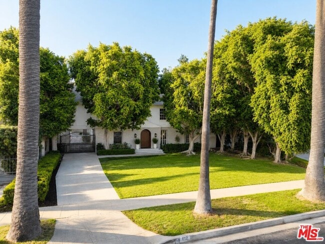 Photo - 612 N Bedford Dr