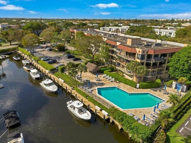 Photo - 799 Jeffery St Unit 306