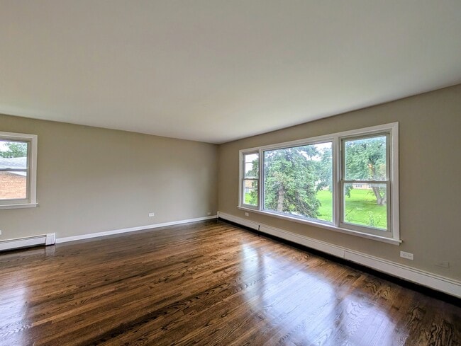 Photo - 16W780 57th St Unit 1